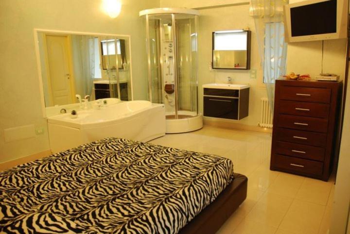 Hotel Residence Veliero Riccione Buitenkant foto